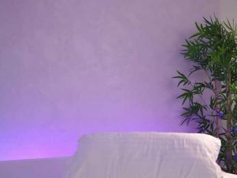 ArtTeasee webcam bongacams model stream image