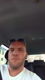 Tinytairap webcam model stream image