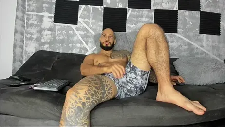 leonidas_18k webcam model stream image