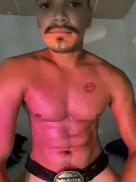 HotBeastBoy webcam model stream image