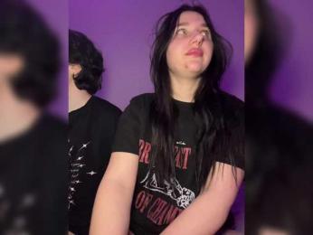 PinkyPai webcam model stream image