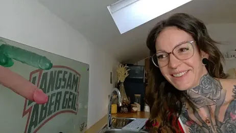 BrownieyQueen webcam stripchat model stream image