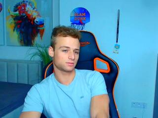 Landon Slater webcam flirt4free model stream image