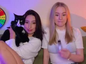 mimipaws webcam model stream image