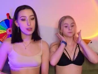 mimipaws webcam model stream image