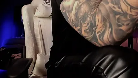 uptomatty webcam stripchat model stream image