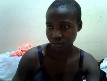 Prettiegal webcam model stream image