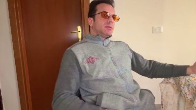 Robespierre_ho webcam cam4 model stream image