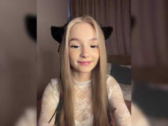 -BabyMia- webcam model stream image
