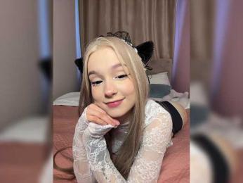 -BabyMia- webcam model stream image