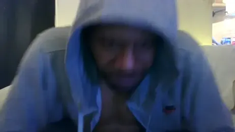 CuzzyB69 webcam model stream image