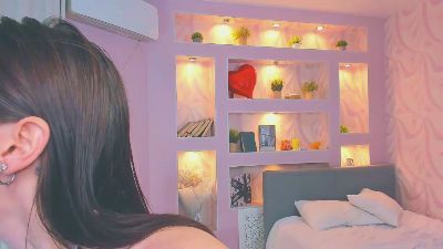 DollyBerner webcam model stream image