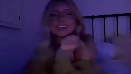 Summerclarke webcam stripchat model stream image