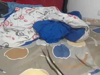 PONSE_LATINO webcam model stream image