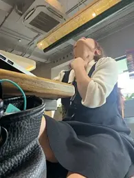 Emily_9xx webcam model stream image