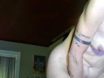 mylfGlama webcam model stream image