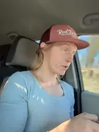 GoldenFlameGoddess webcam model stream image