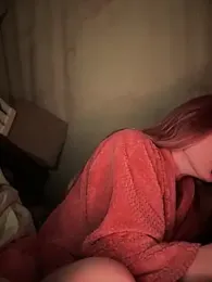 GoldenFlameGoddess webcam model stream image