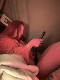 GoldenFlameGoddess webcam model stream image