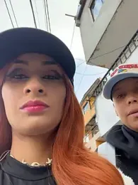 Rob_and_lizzy webcam model stream image