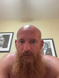32XRedBeard webcam model stream image
