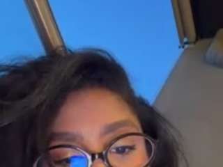 kendallk webcam model stream image