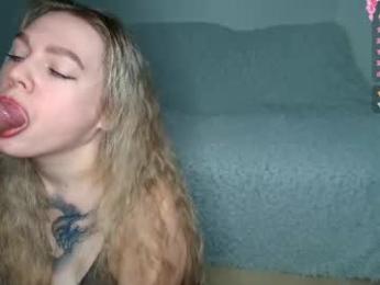 emptyhunters webcam model stream image