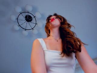 Jessenia Hovard webcam model stream image