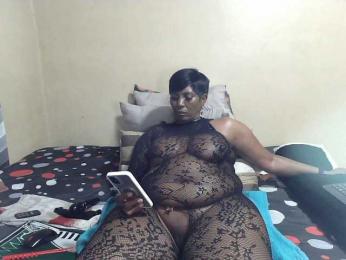 CreamyBum webcam bongacams model stream image