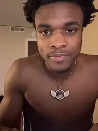 Bigdicktrick227 webcam model stream image