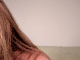 Mia Meowy webcam model stream image