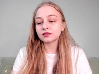 Mia Meowy webcam model stream image