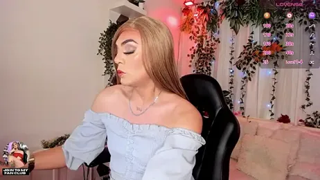 karol_elegance_ webcam model stream image