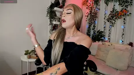 karol_elegance_ webcam model stream image