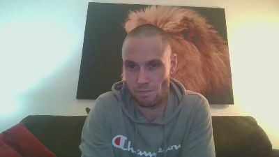 nous2xxxxxx webcam model stream image