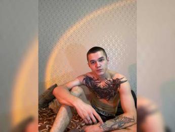 AAOneLove webcam model stream image