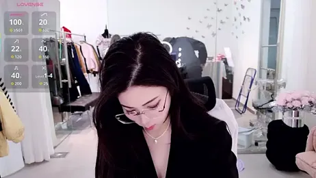 yangyang-777 webcam model stream image