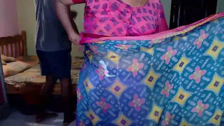 HotGulabi webcam model stream image