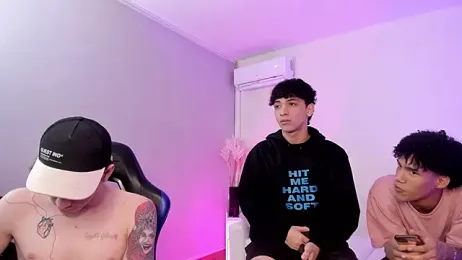 Handsomeboyss19 webcam stripchat model stream image