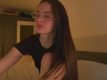 emmsee webcam model stream image