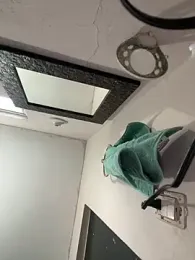 DarianaGuzz webcam model stream image