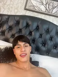 Lander_Cruz webcam model stream image