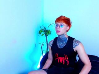 Saturno Candy webcam model stream image