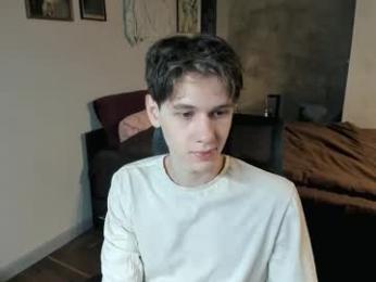 0verlandd webcam model stream image