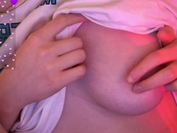 DiamondGoldie webcam bongacams model stream image