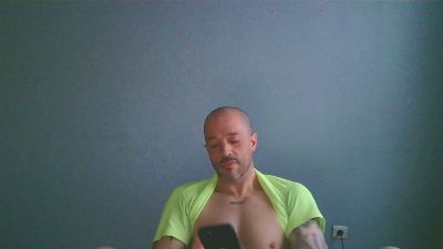 J8se webcam cam4 model stream image