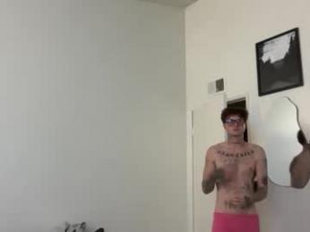 prettyboyszn webcam model stream image