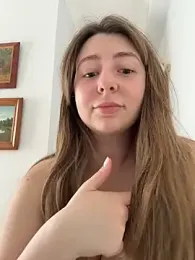 curvyflawless webcam stripchat model stream image