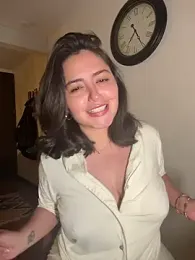 sukhakunis1 webcam model stream image