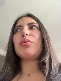 sukhakunis1 webcam model stream image